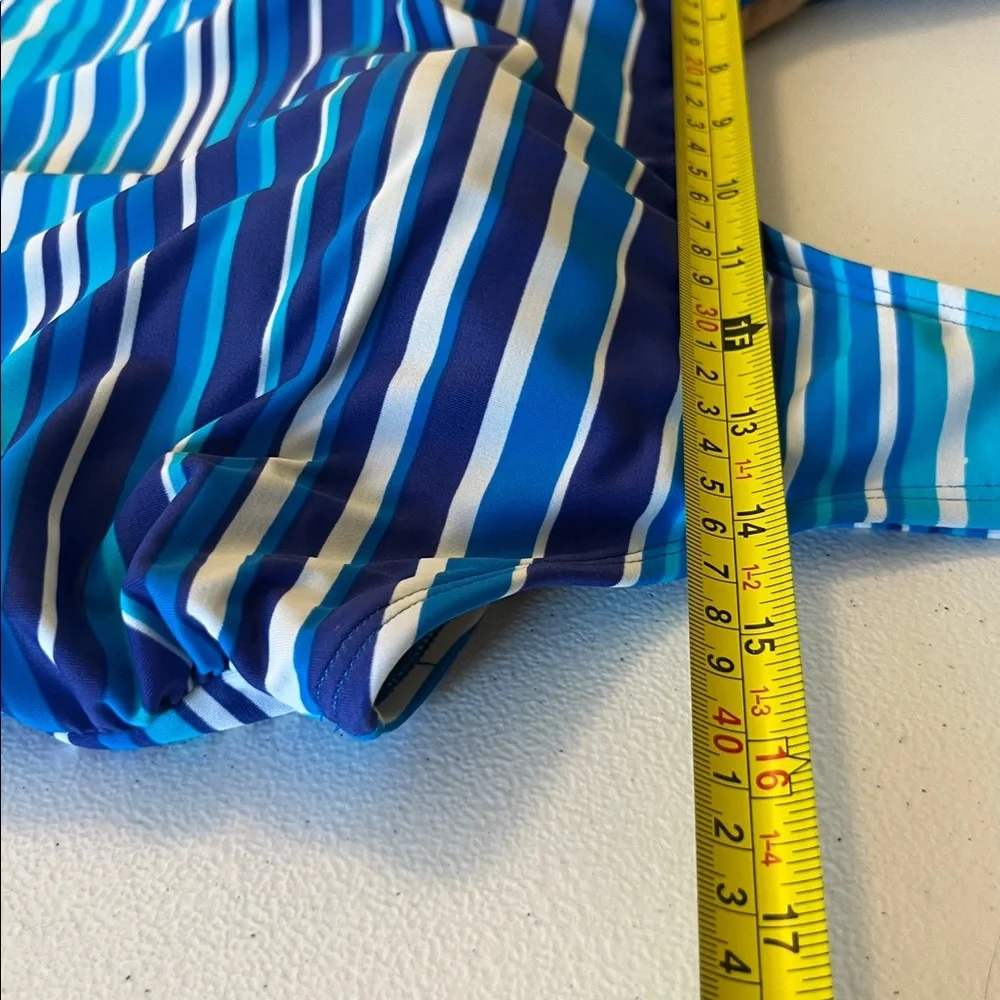 LL Bean Striped Tankini Top - Picture 9 of 10